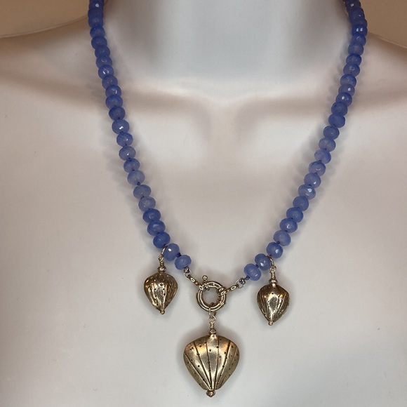 Silk Knotted Chalcedony Necklace Sterling Silver Clamshell Charms Beach Ocean - Picture 3 of 11